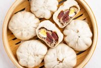 How to Make Banh Bao Vietnamese Steamed Pork Buns