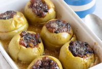 Spiced Mincemeat-Stuffed Baked Apples Recipe