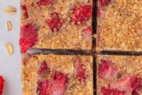 Homemade Strawberry Oatmeal Breakfast Bars