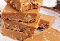 4-Ingredient Peanut Butter Fudge Recipe