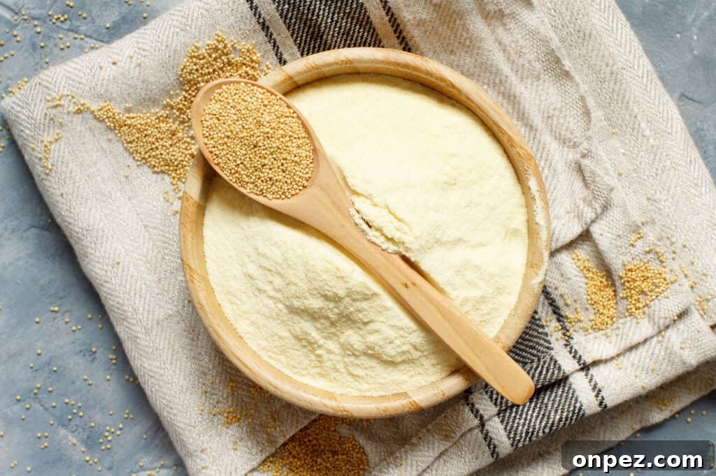 4 Teff Flour Substitutes for Similar Texture and Nutrition 8 bowl of amaranth flour ready to use.