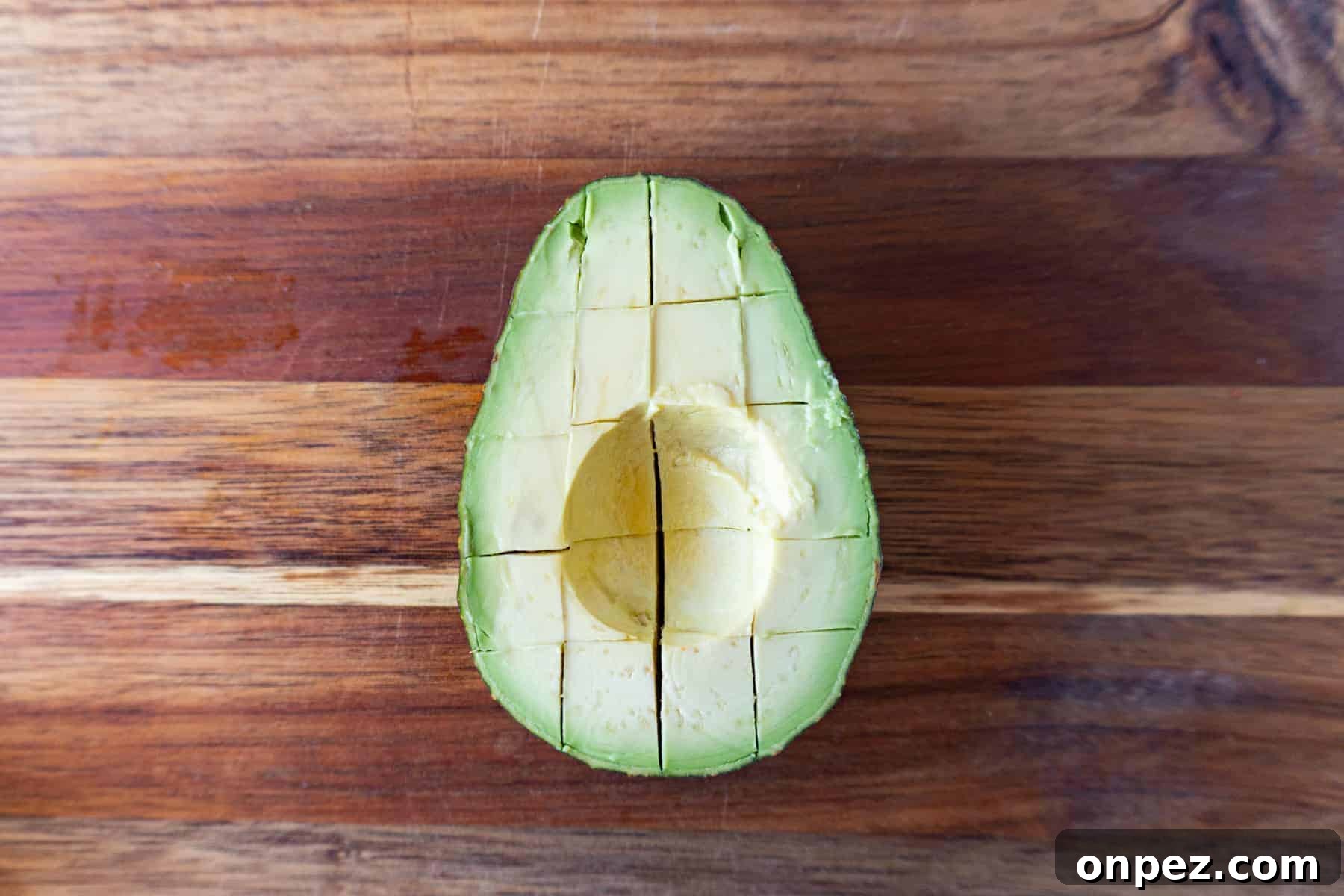 Avocado cubing How to cut an avocado