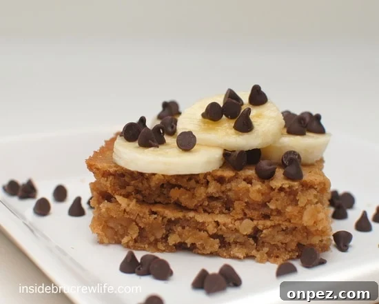Baked Biscoff Oatmeal - baked oatmeal with Biscoff and banana slices