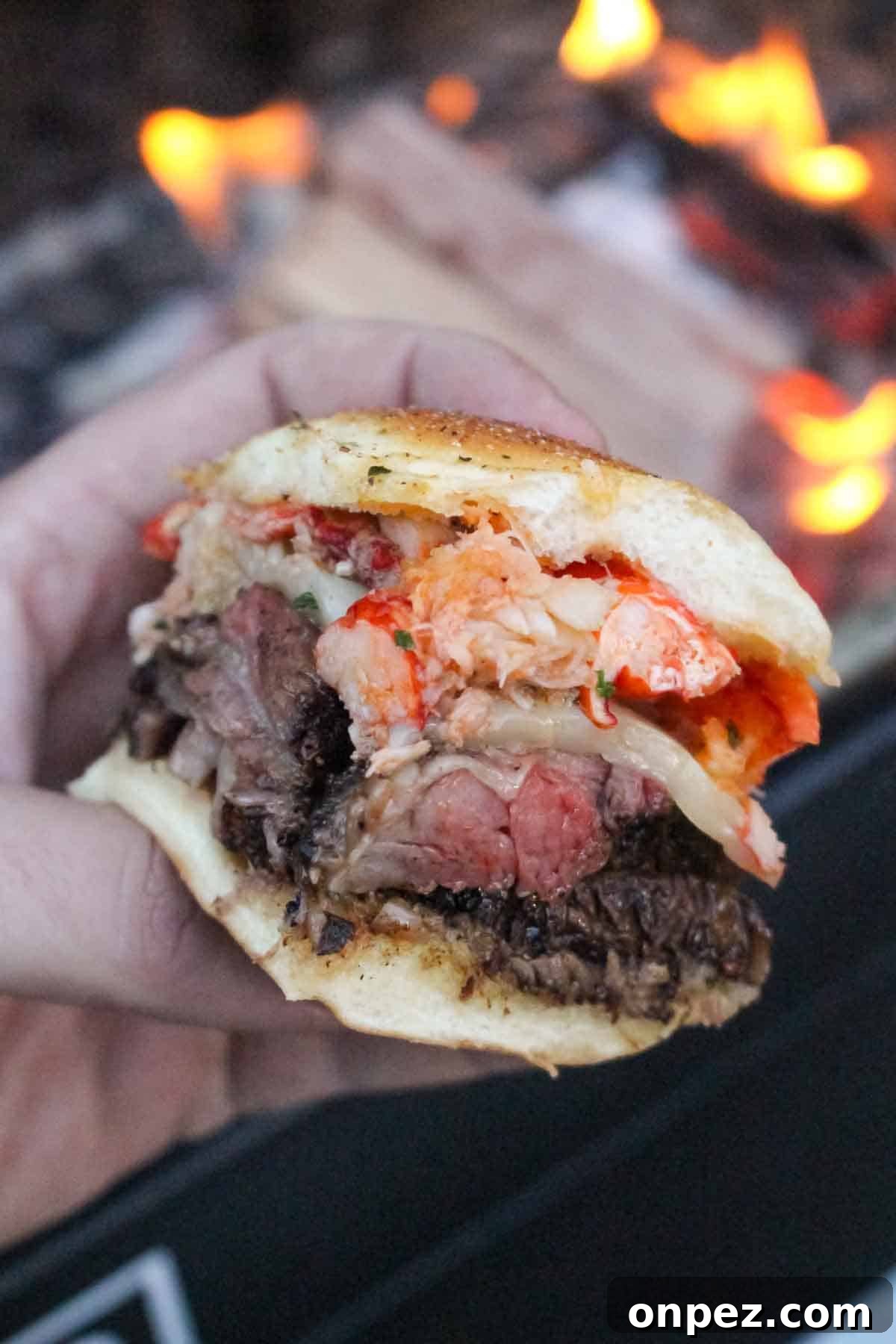 A single surf and turf slider