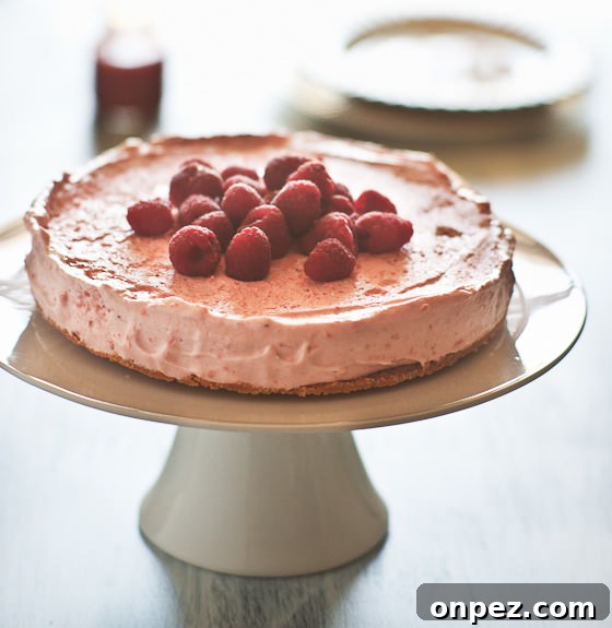 strawberry cloud cake