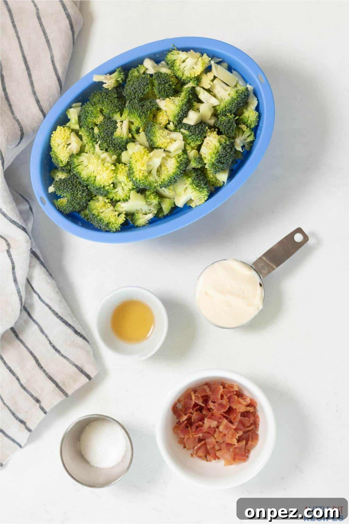 broccoli salad recipe ingredients.
