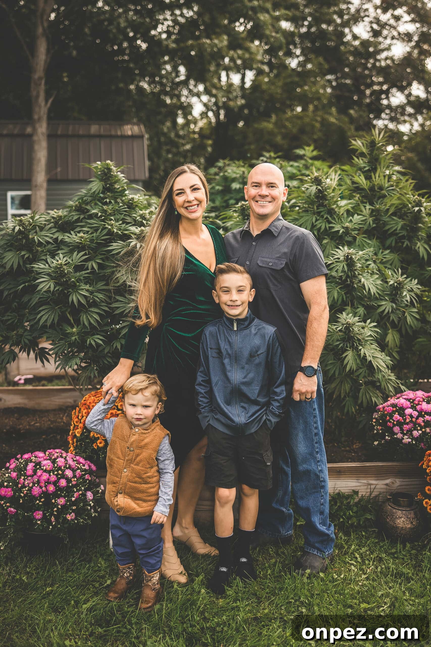 A picture of Emily Kyle and her family.