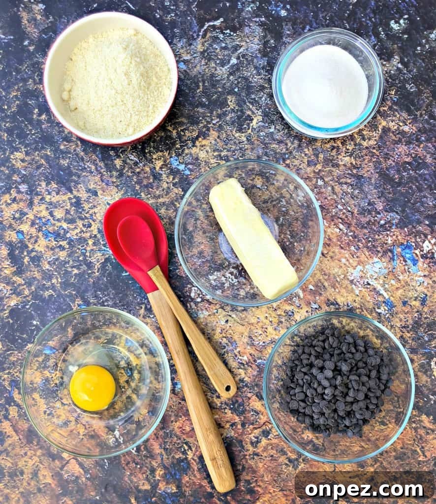 keto chocolate chip cookies ingredients